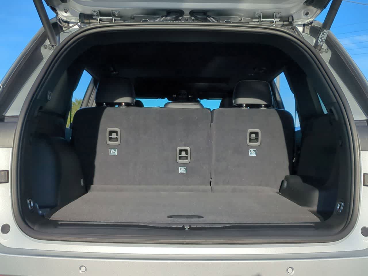 Thumbnail: 2025 Jeep Grand Cherokee - 35