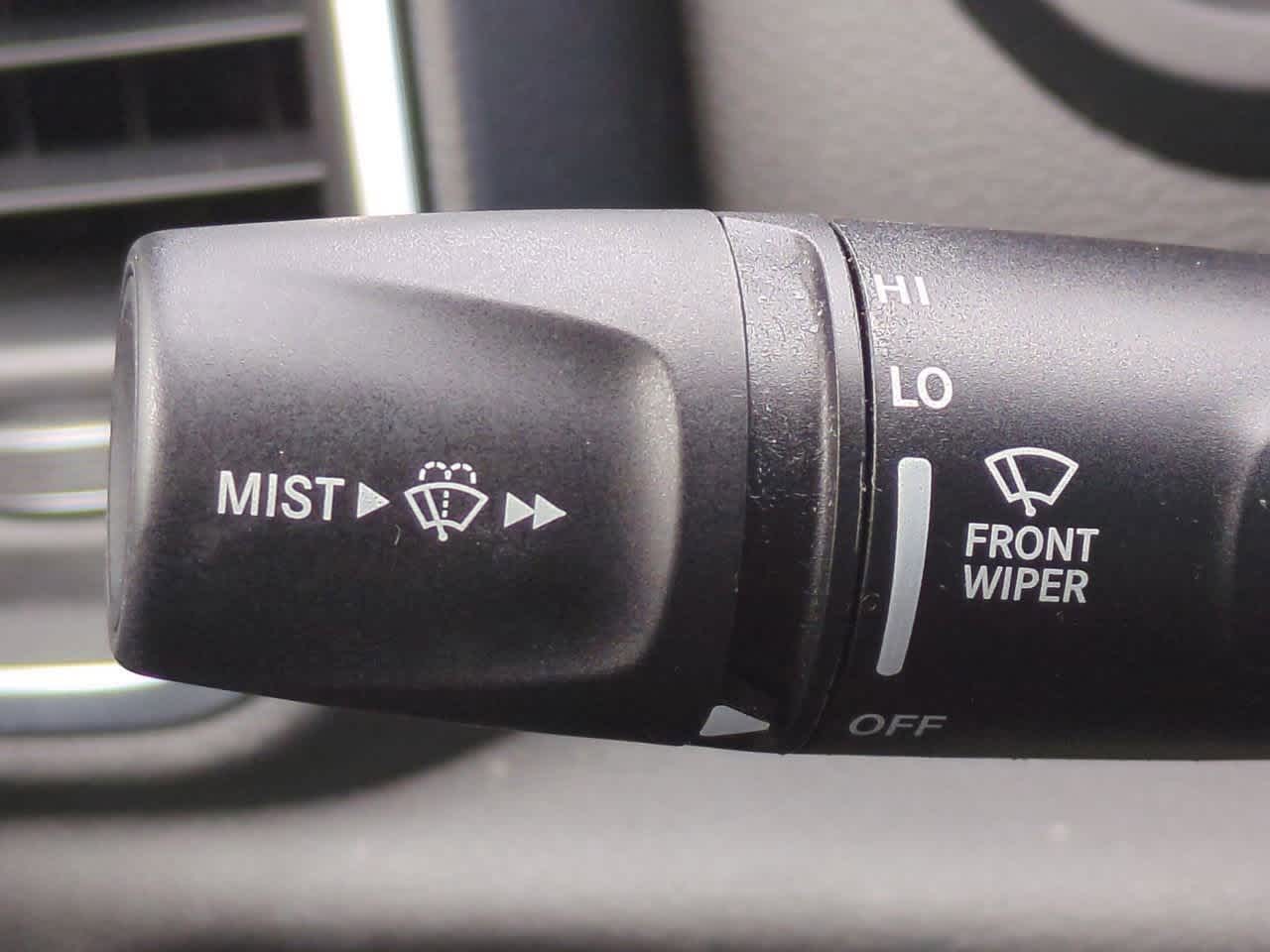 Thumbnail: 2025 RAM 1500 - 26