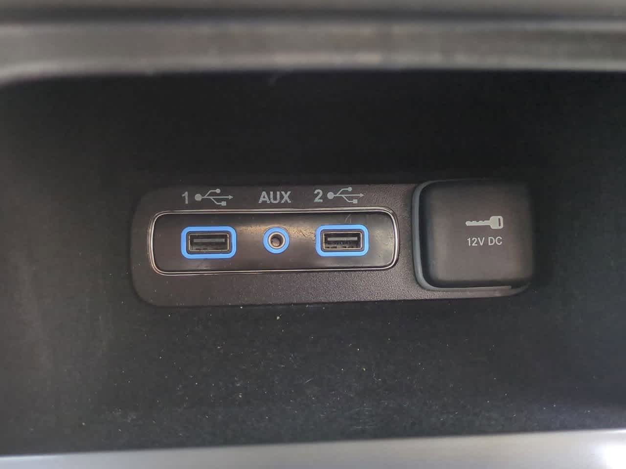 Thumbnail: 2022 Jeep Grand Cherokee - 31