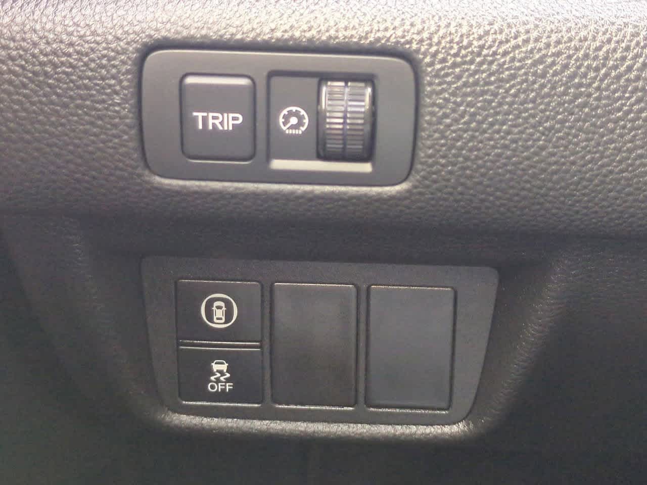 Thumbnail: 2018 Honda Accord - 17