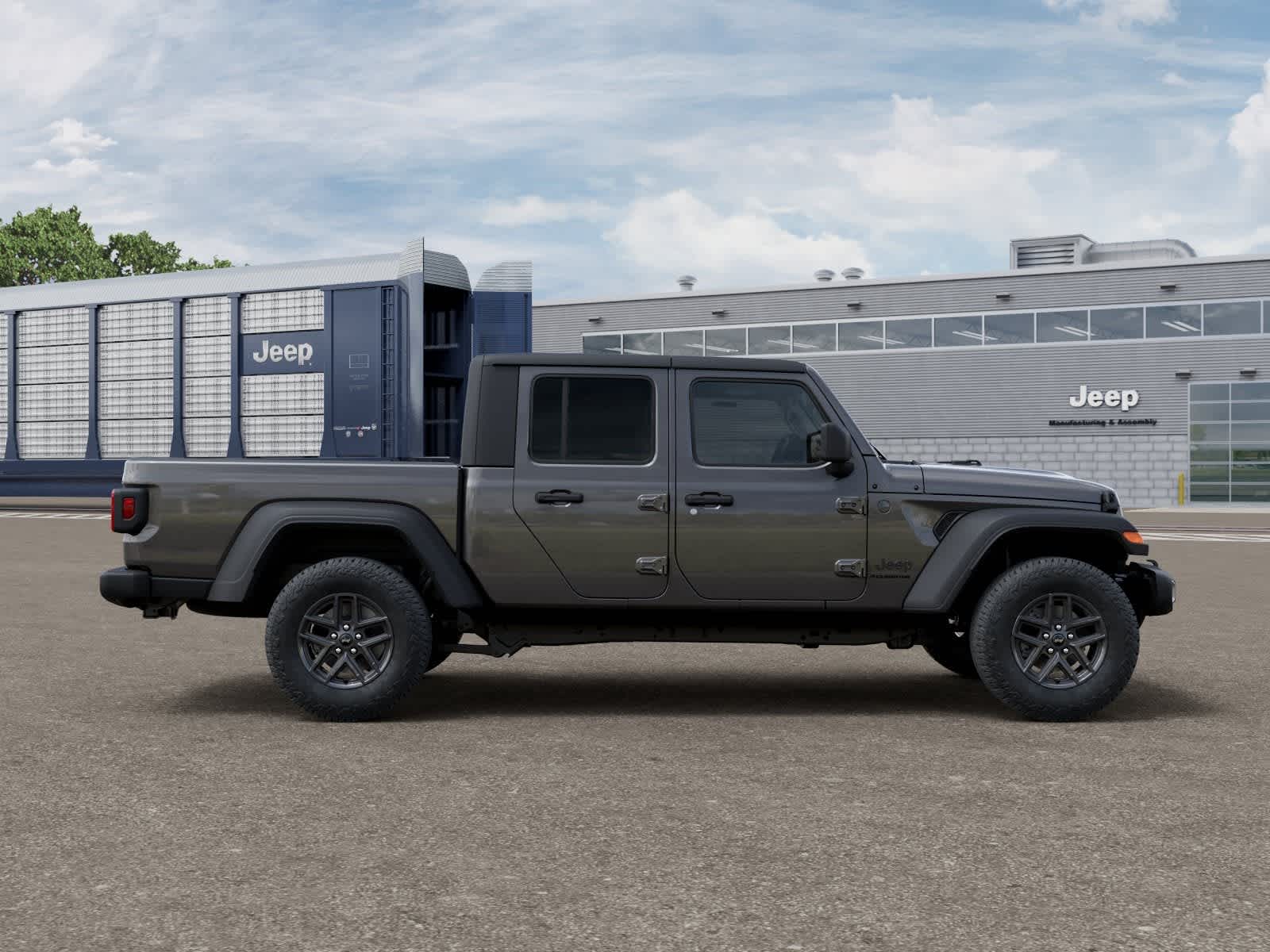 Thumbnail: 2026 Jeep Gladiator - 21