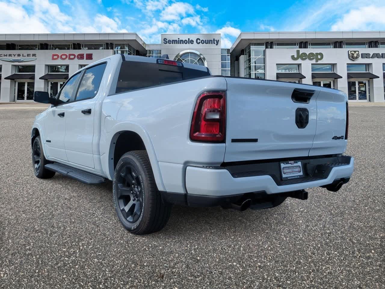 Thumbnail: 2026 RAM 1500 - 6