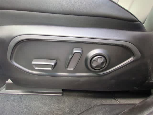 Thumbnail: 2025 Jeep Grand Cherokee - 18