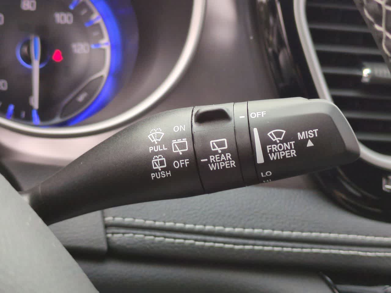 Thumbnail: 2026 Chrysler Pacifica - 27