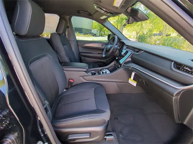 Thumbnail: 2025 Jeep Grand Cherokee - 22