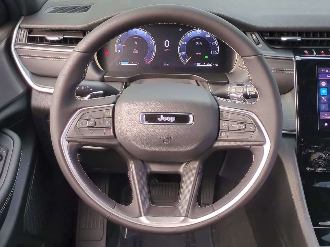 Thumbnail: 2025 Jeep Grand Cherokee - 24