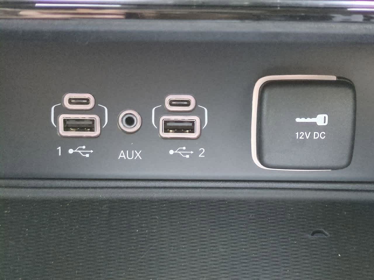 Thumbnail: 2025 Jeep Grand Cherokee L - 32