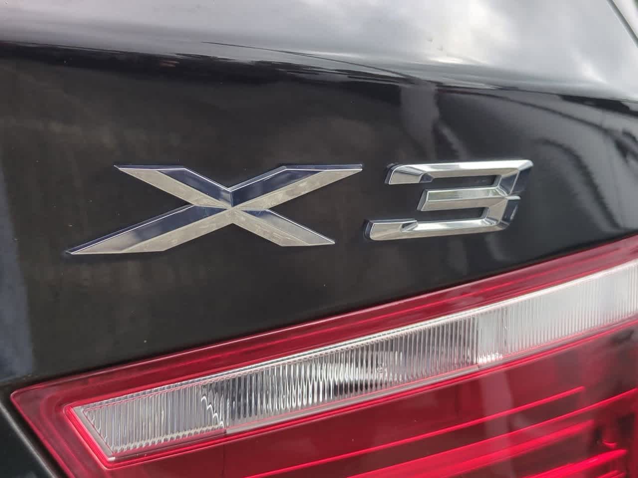 Thumbnail: 2017 BMW X3 - 13