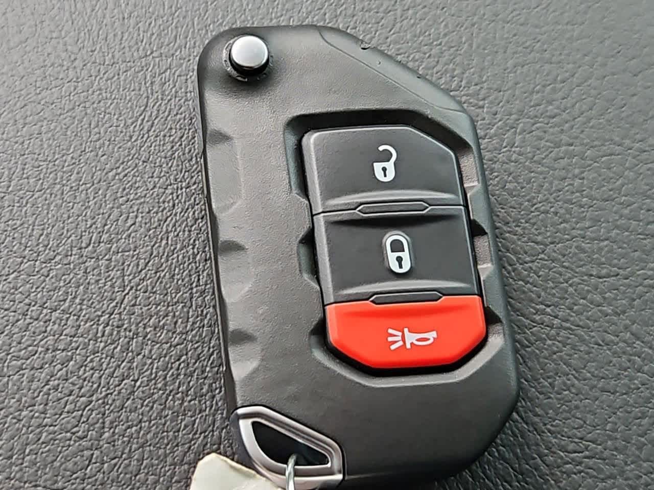 Thumbnail: 2025 Jeep Gladiator - 36