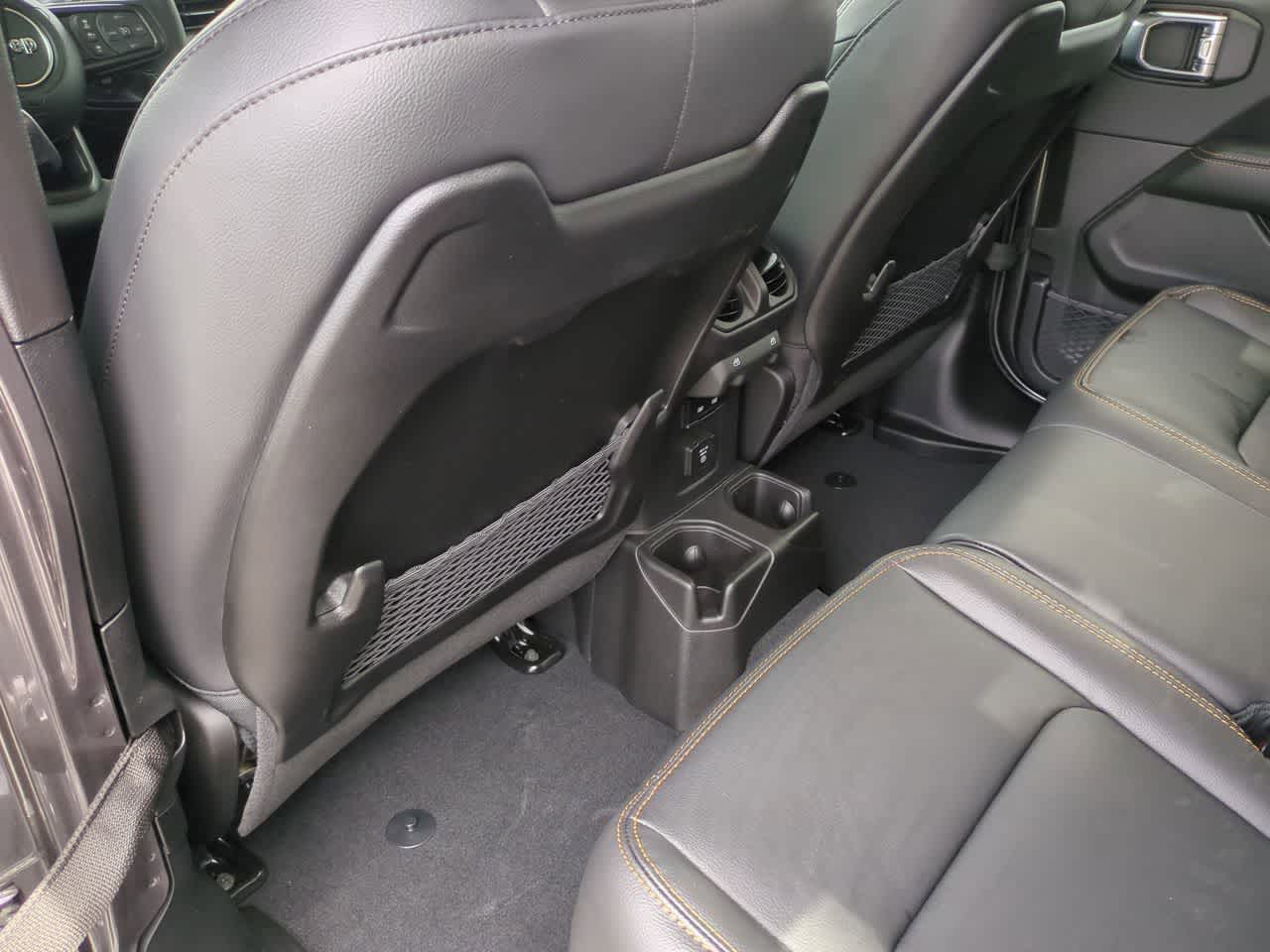 Thumbnail: 2026 Jeep Gladiator - 19