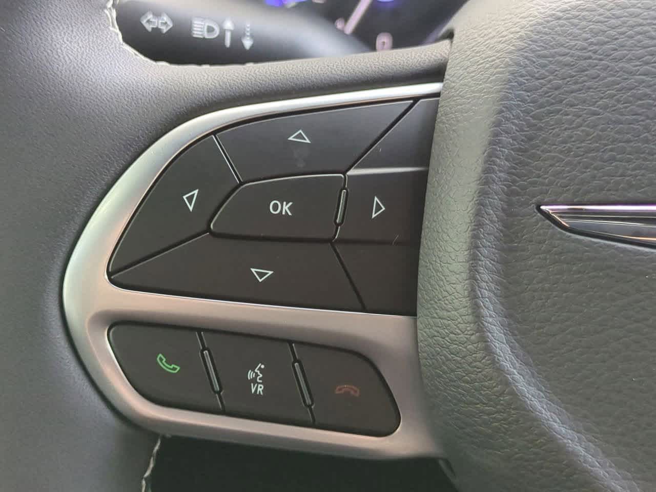 Thumbnail: 2026 Chrysler Voyager - 24