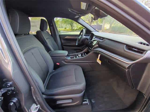 Thumbnail: 2025 Jeep Grand Cherokee - 22