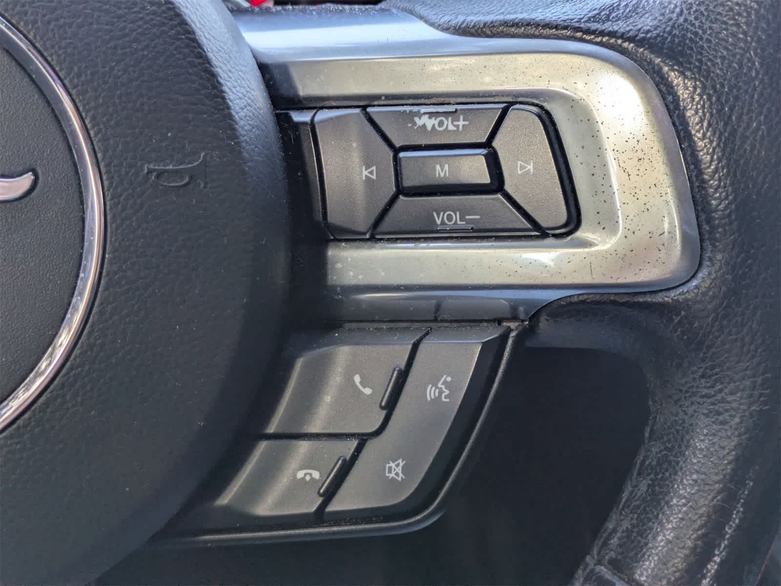 Thumbnail: 2016 Ford Mustang - 9