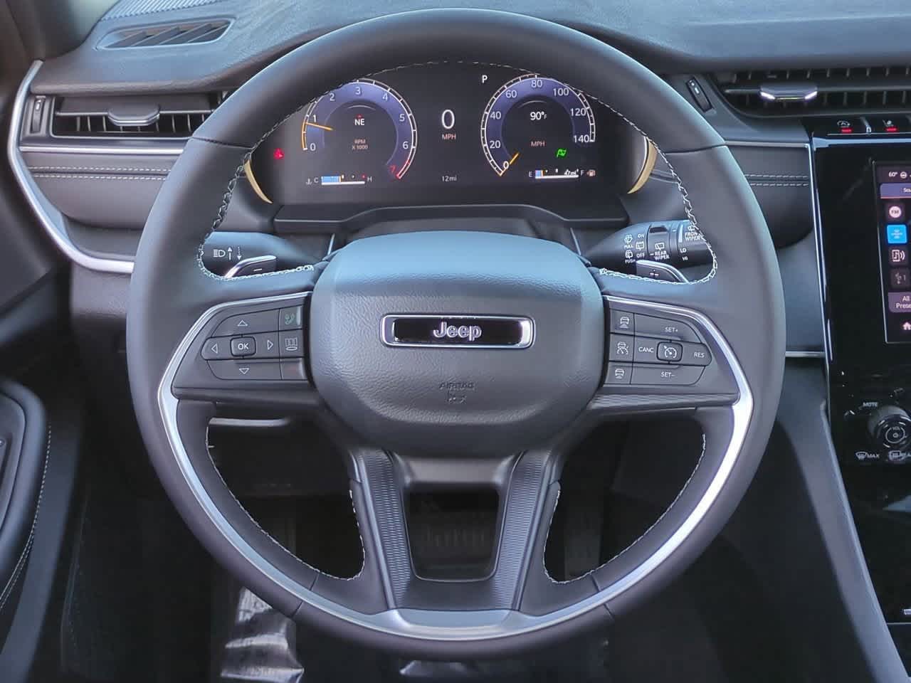 Thumbnail: 2025 Jeep Grand Cherokee - 24