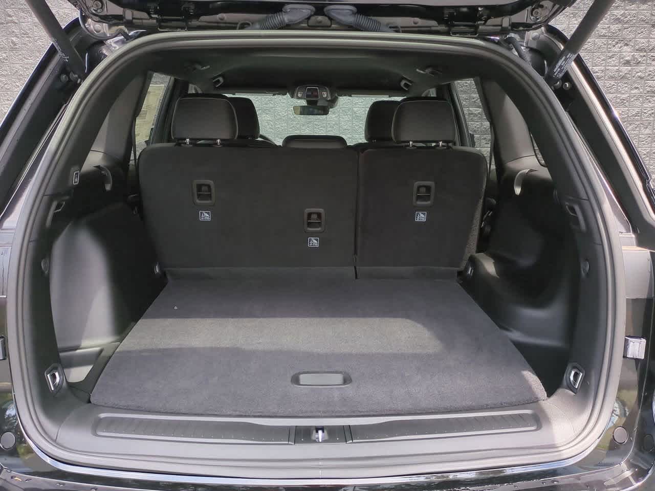 Thumbnail: 2025 Jeep Grand Cherokee - 35