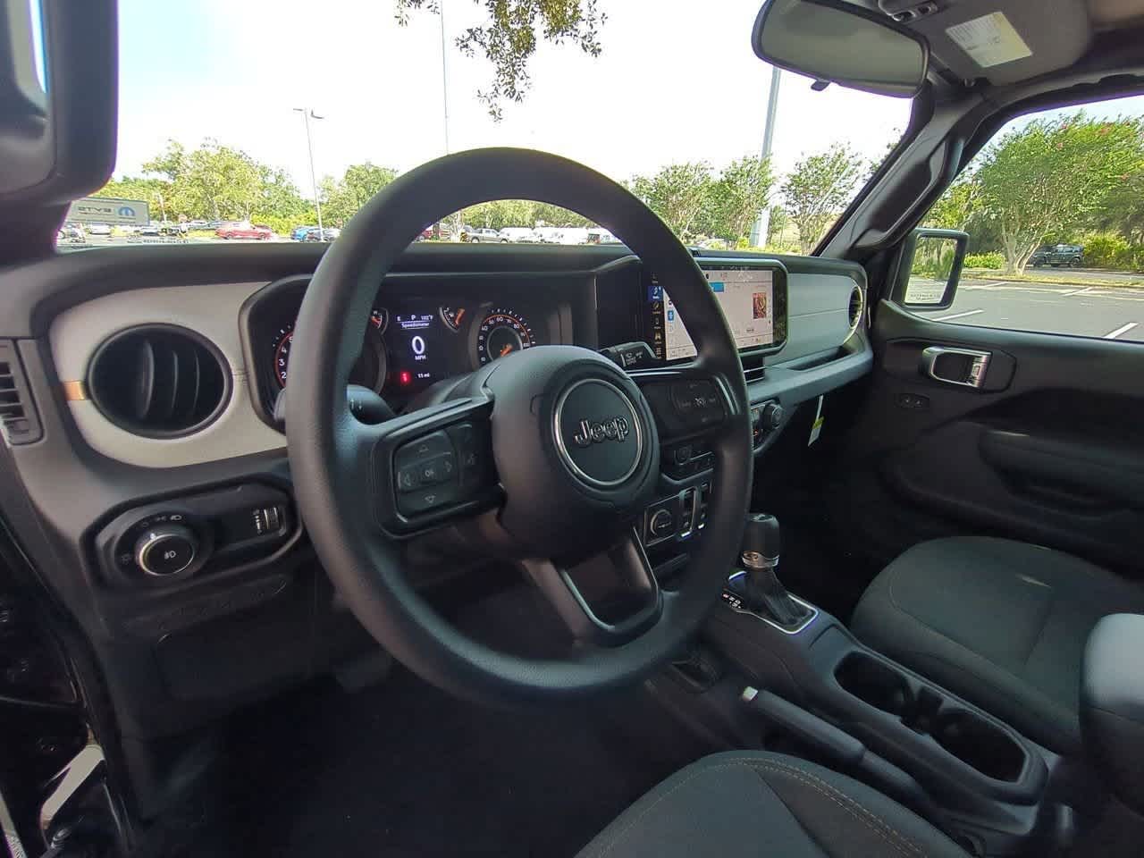 Thumbnail: 2025 Jeep Wrangler - 10