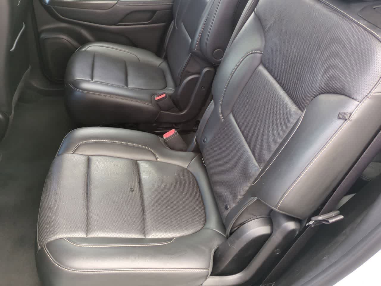 Thumbnail: 2022 GMC Acadia - 21