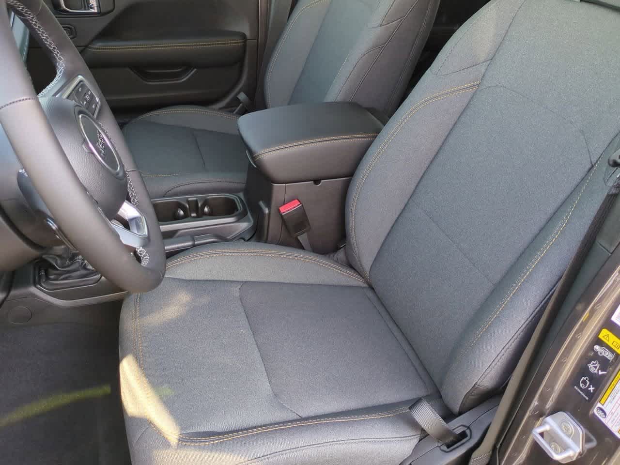 Thumbnail: 2026 Jeep Wrangler - 16