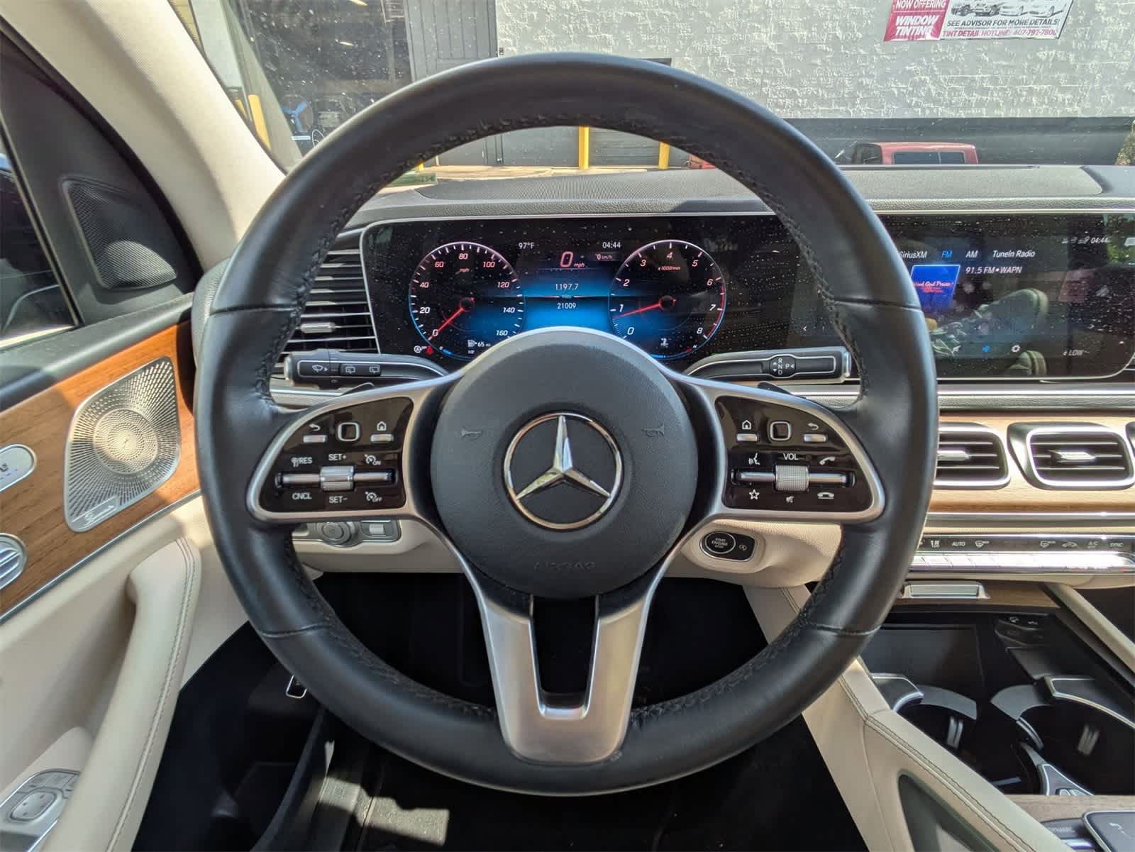 Thumbnail: 2022 Mercedes-Benz GLE - 3