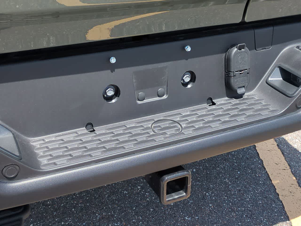 Thumbnail: 2026 RAM 1500 - 35