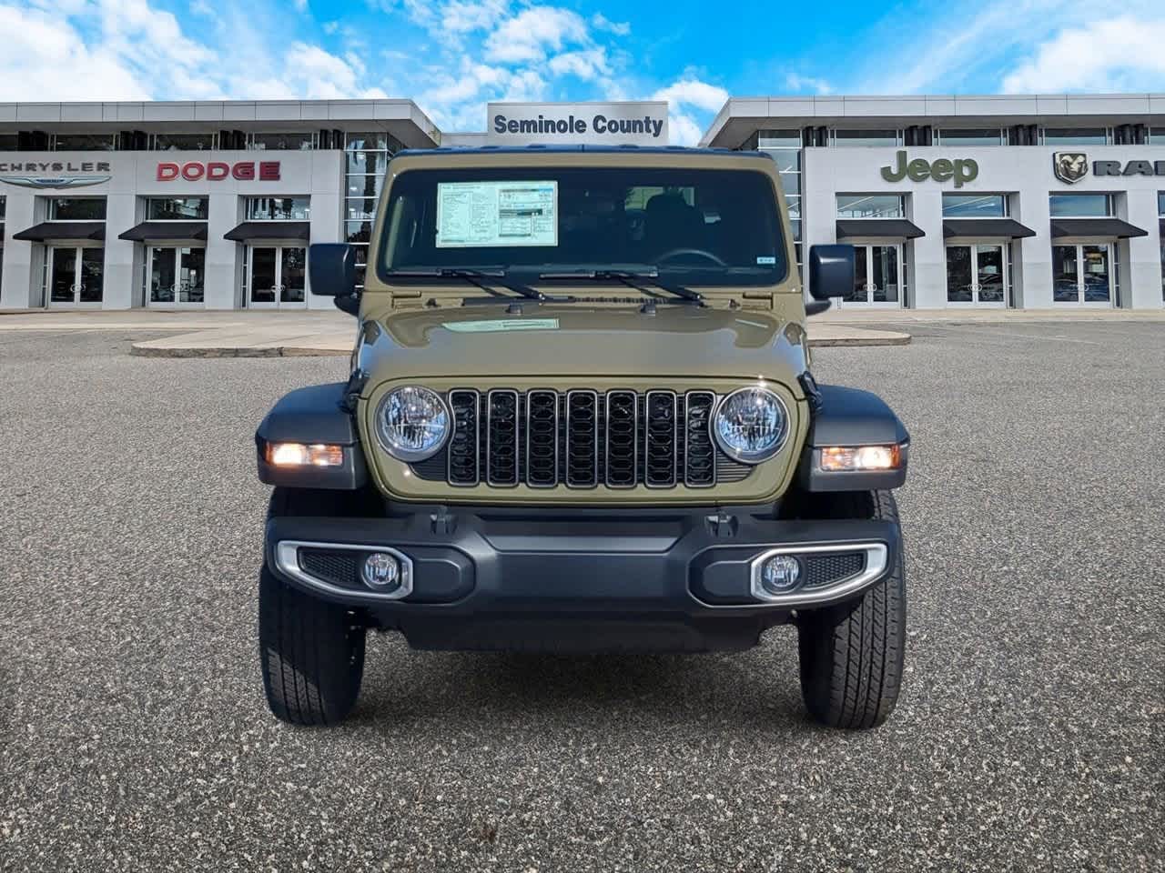 Thumbnail: 2025 Jeep Gladiator - 3