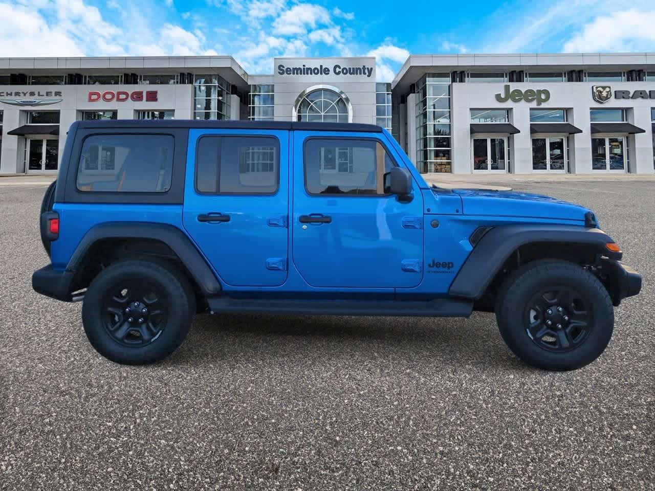 Thumbnail: 2026 Jeep Wrangler - 9