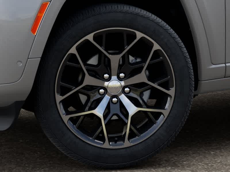 Thumbnail: 2026 Jeep Grand Cherokee - 8