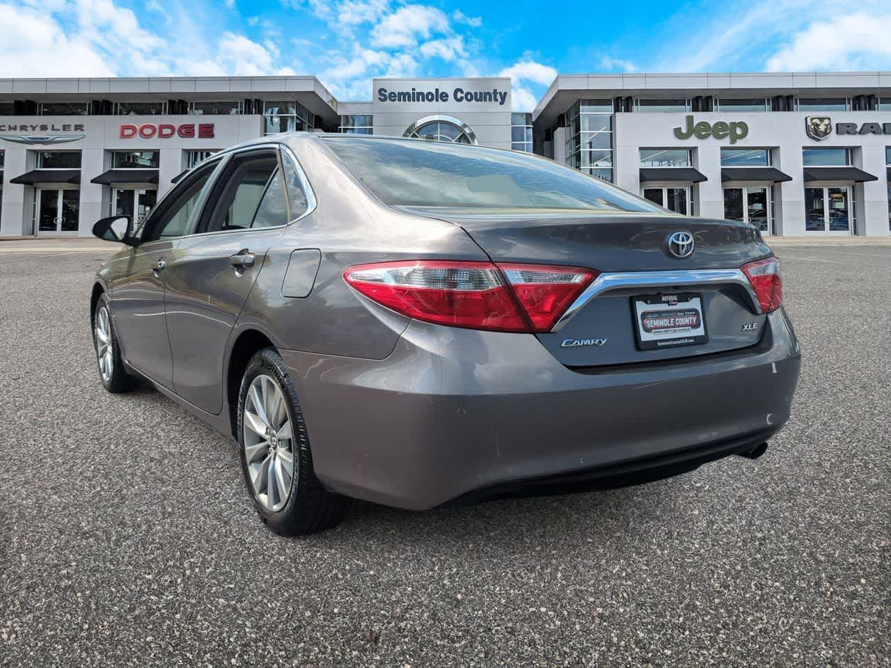 Thumbnail: 2017 Toyota Camry - 6