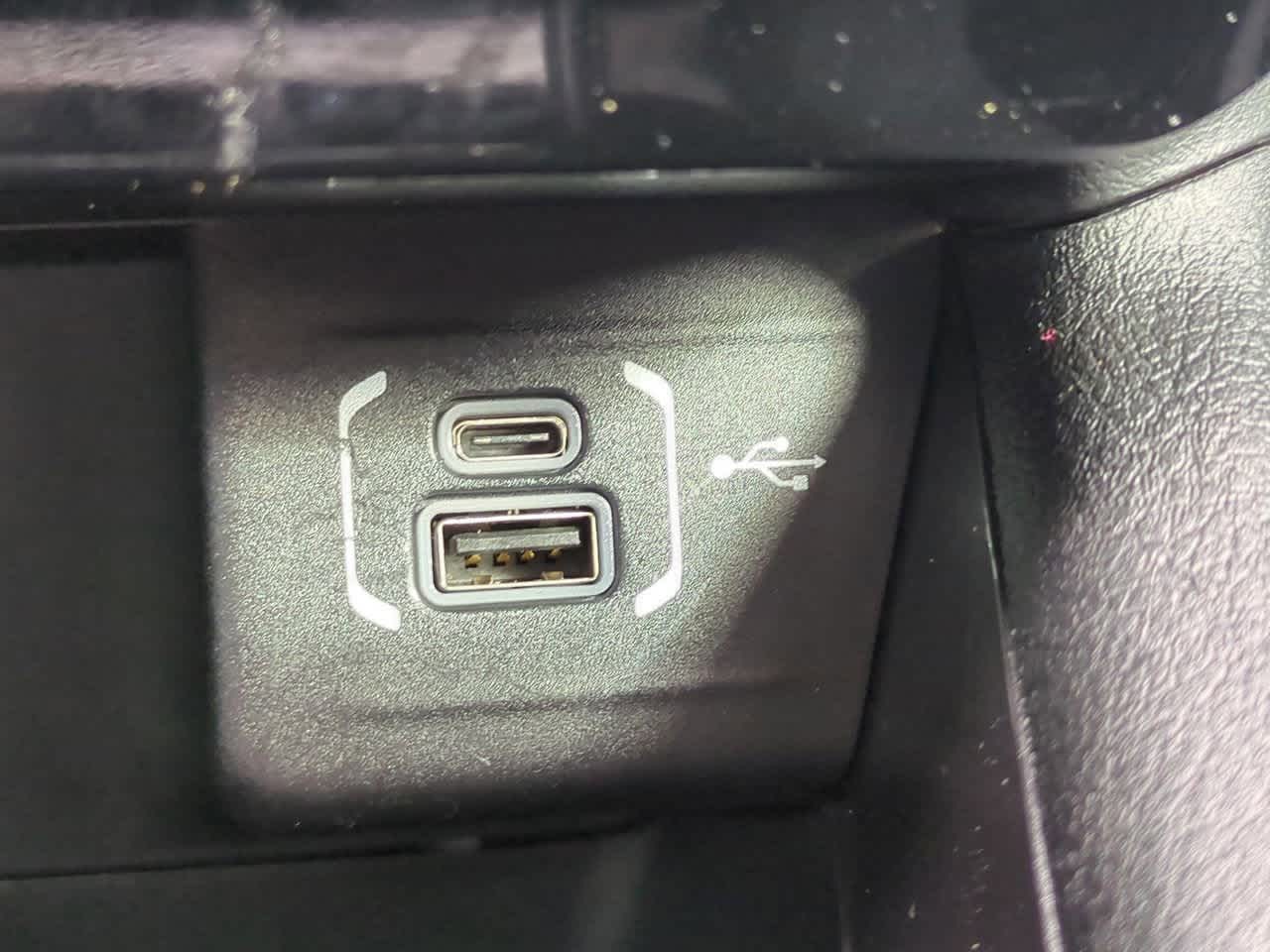 Thumbnail: 2022 Jeep Compass - 31