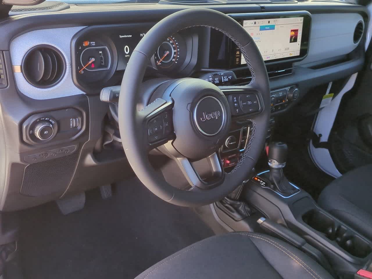 Thumbnail: 2025 Jeep Wrangler - 10