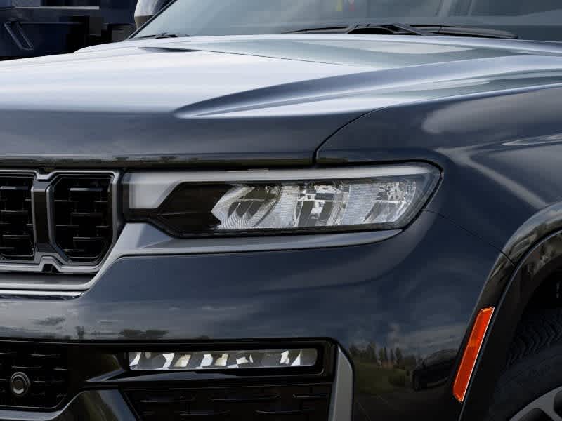 Thumbnail: 2026 Jeep Grand Cherokee - 10