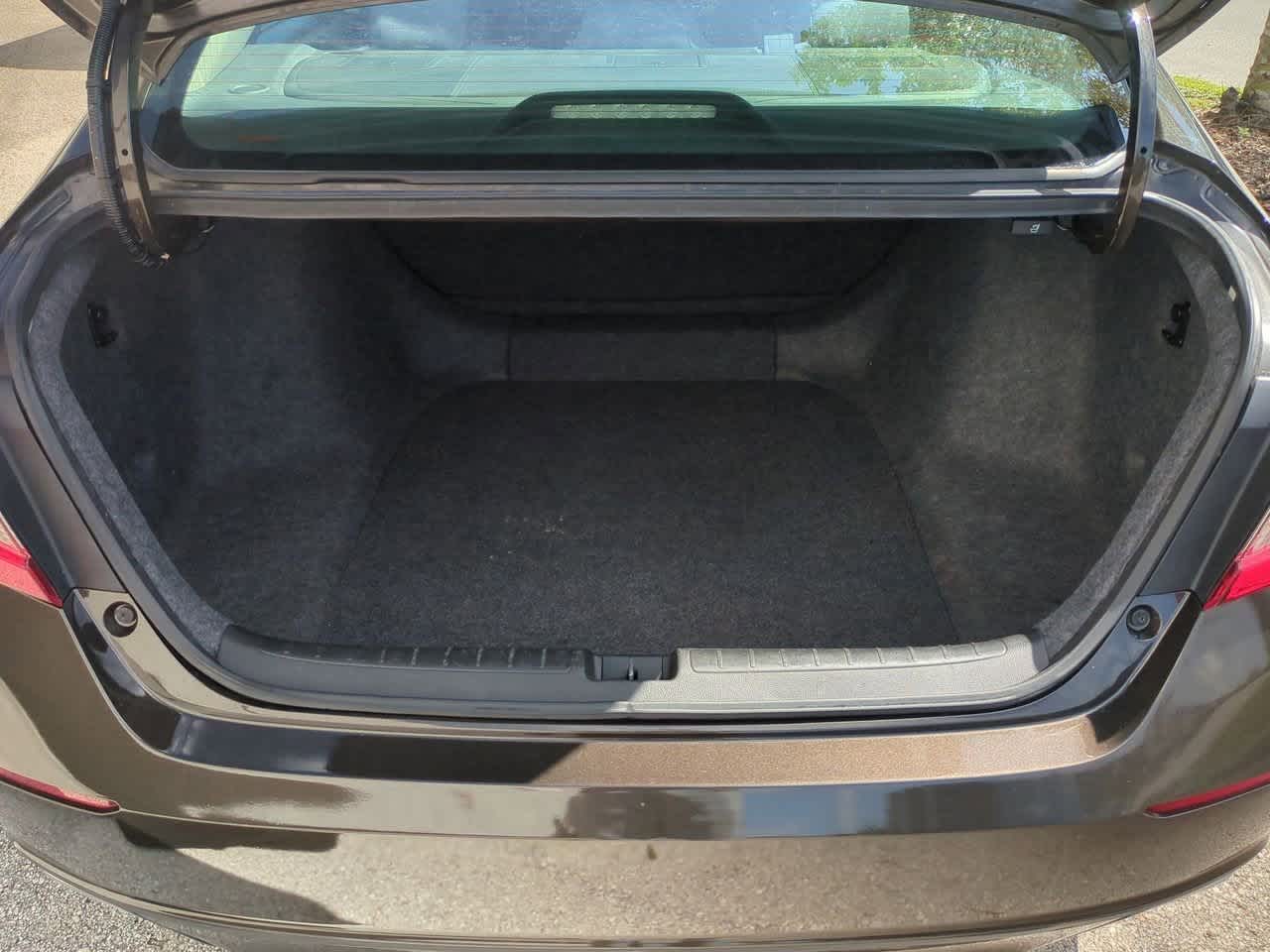 Thumbnail: 2018 Honda Accord - 33