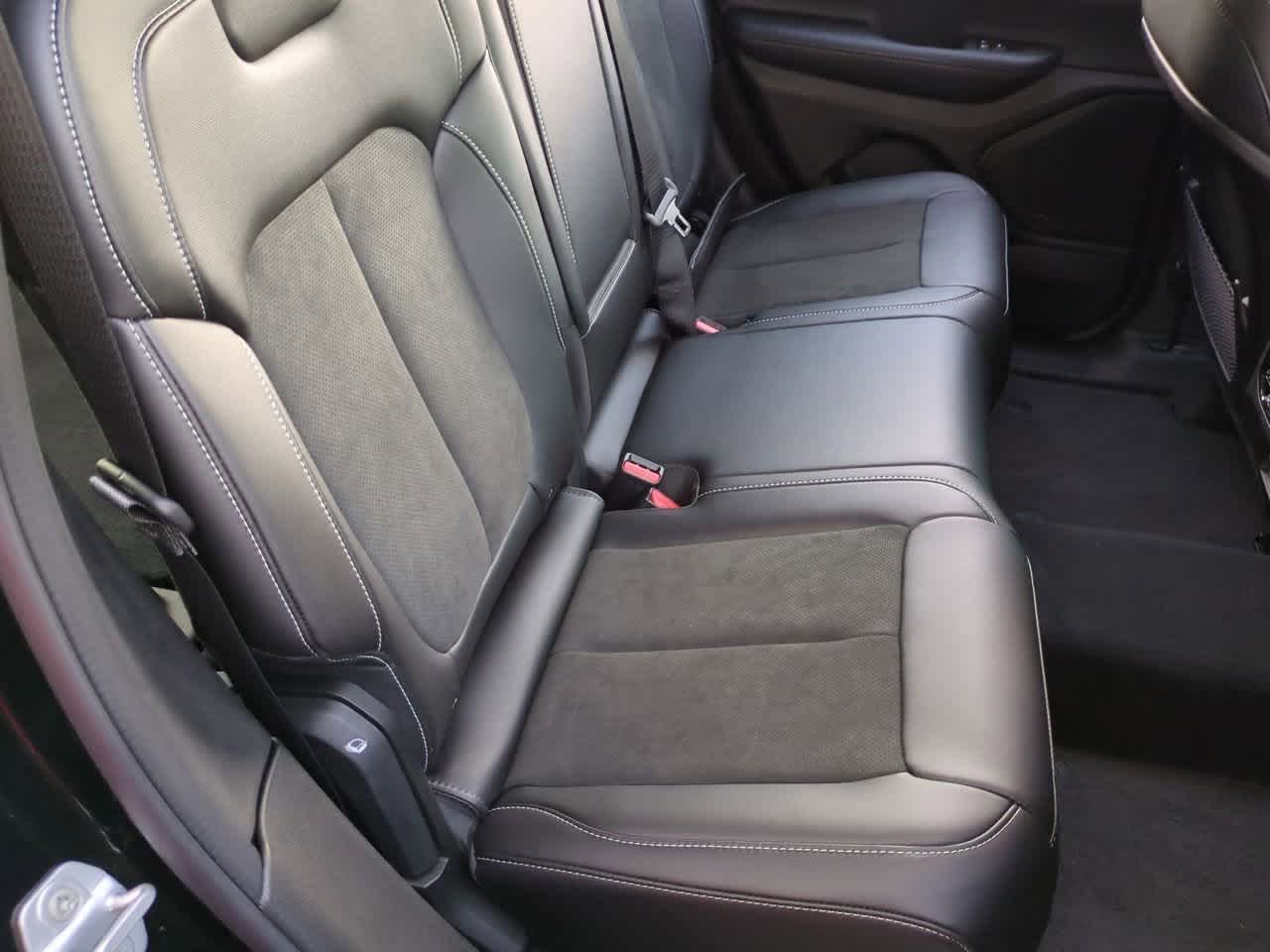 Thumbnail: 2025 Jeep Grand Cherokee - 22