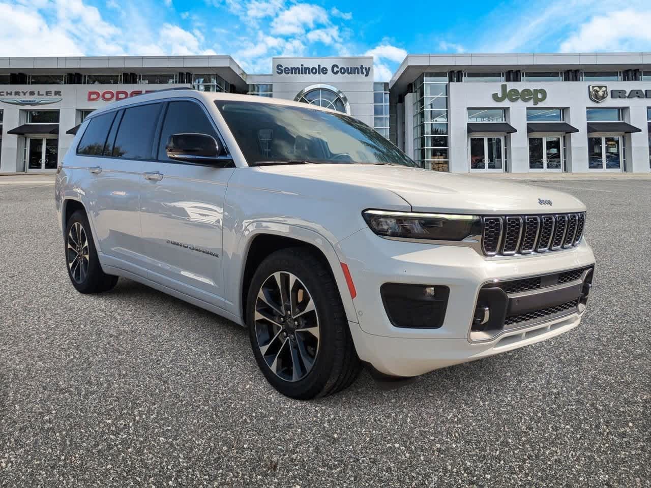 Thumbnail: 2022 Jeep Grand Cherokee L - 2