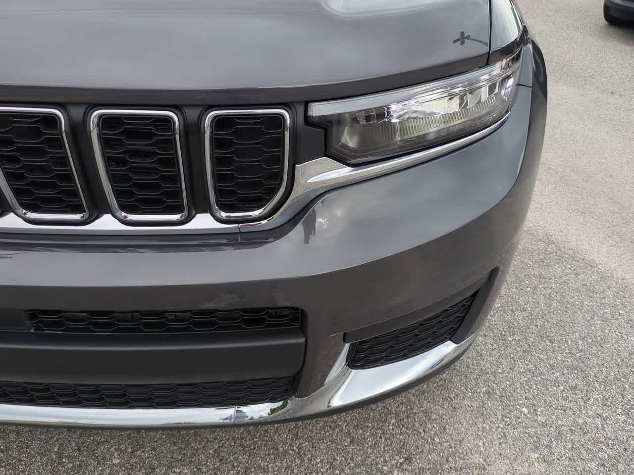 Thumbnail: 2025 Jeep Grand Cherokee L - 11