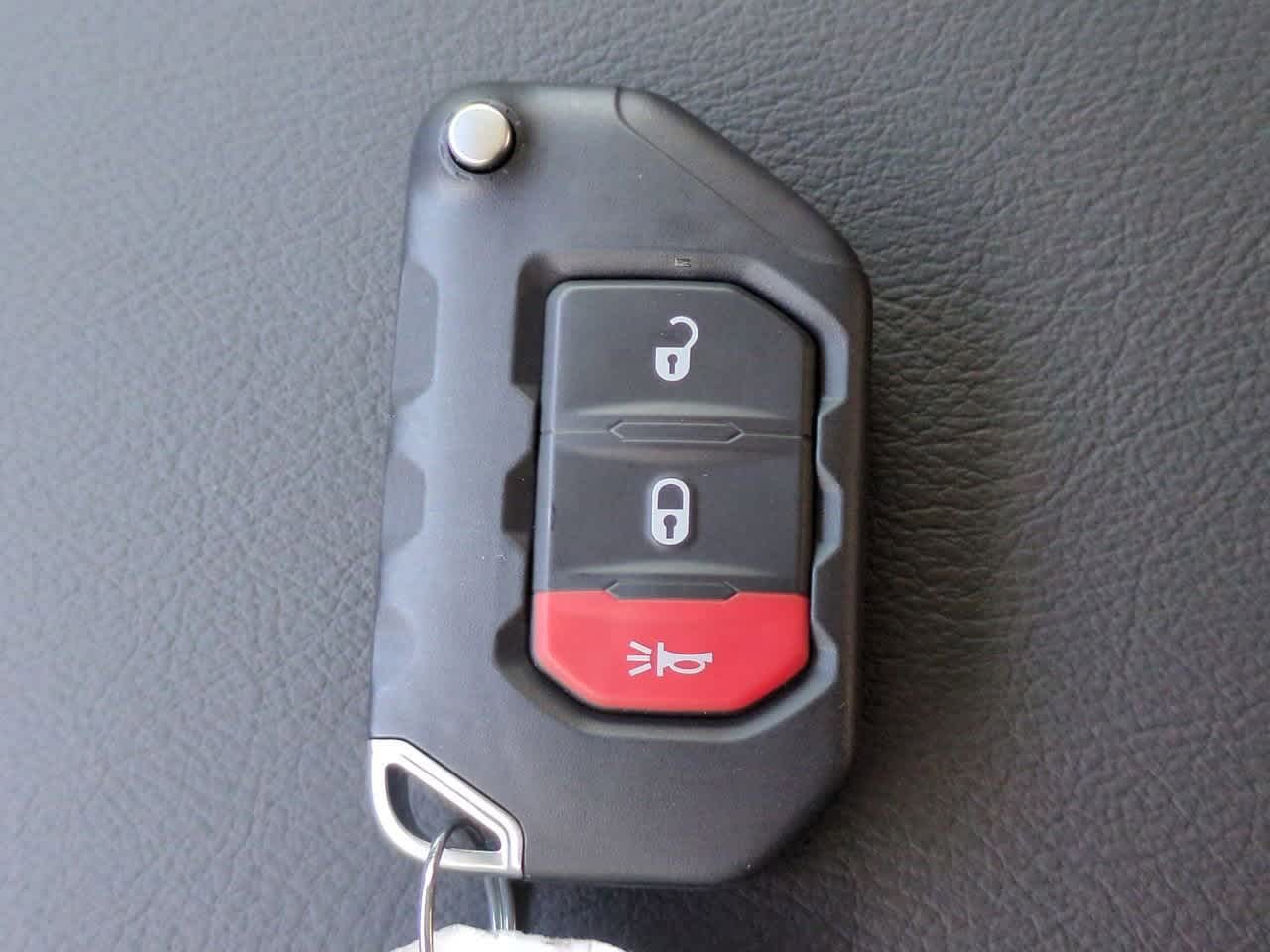 Thumbnail: 2025 Jeep Wrangler - 36