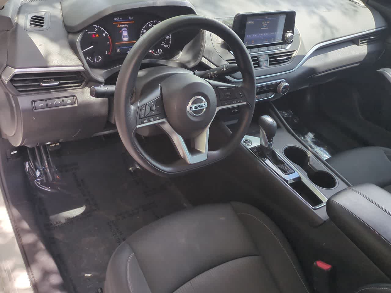 Thumbnail: 2021 Nissan Altima - 10
