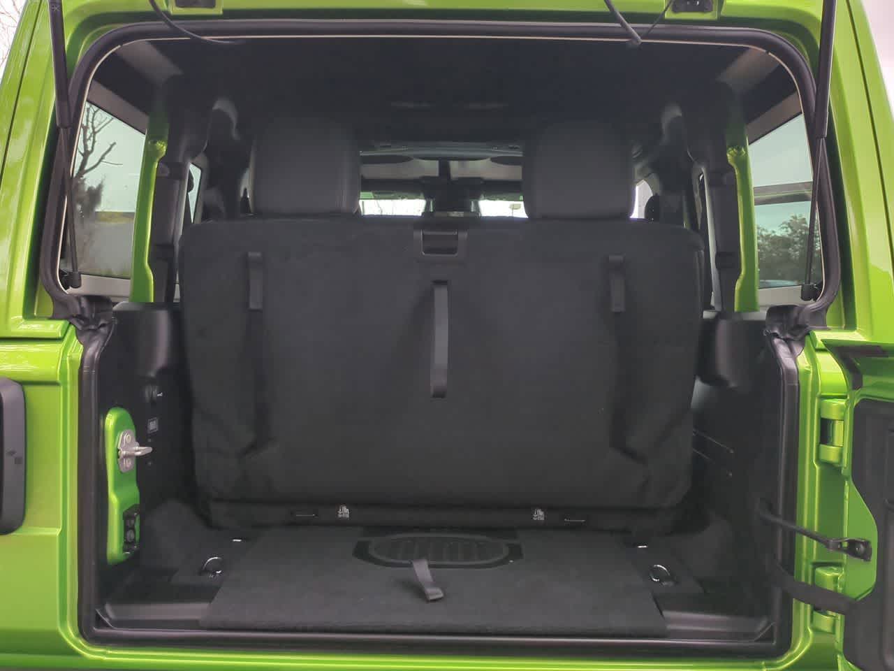 Thumbnail: 2026 Jeep Wrangler - 33