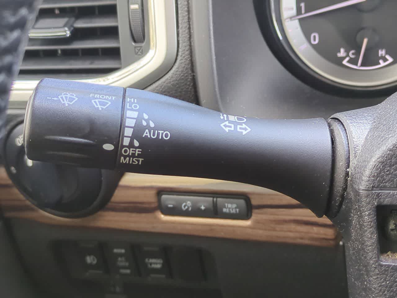 Thumbnail: 2018 Nissan Titan - 27