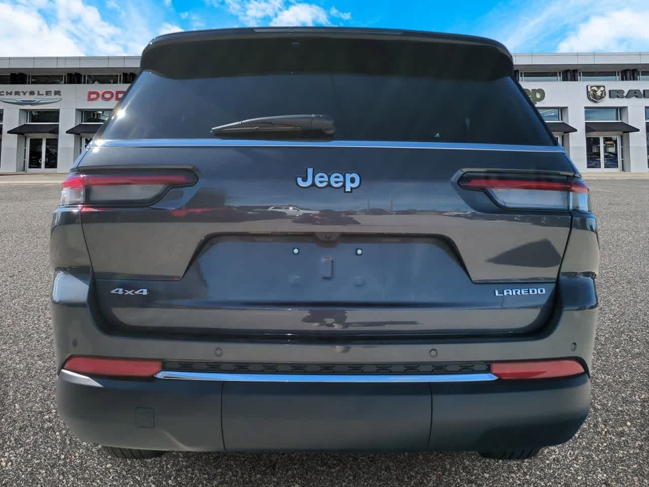 Thumbnail: 2025 Jeep Grand Cherokee L - 7