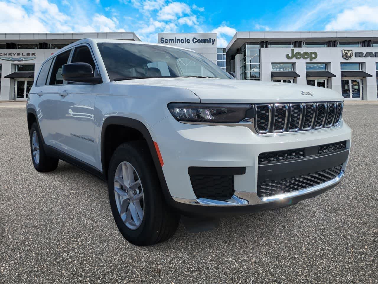 Thumbnail: 2025 Jeep Grand Cherokee L - 2
