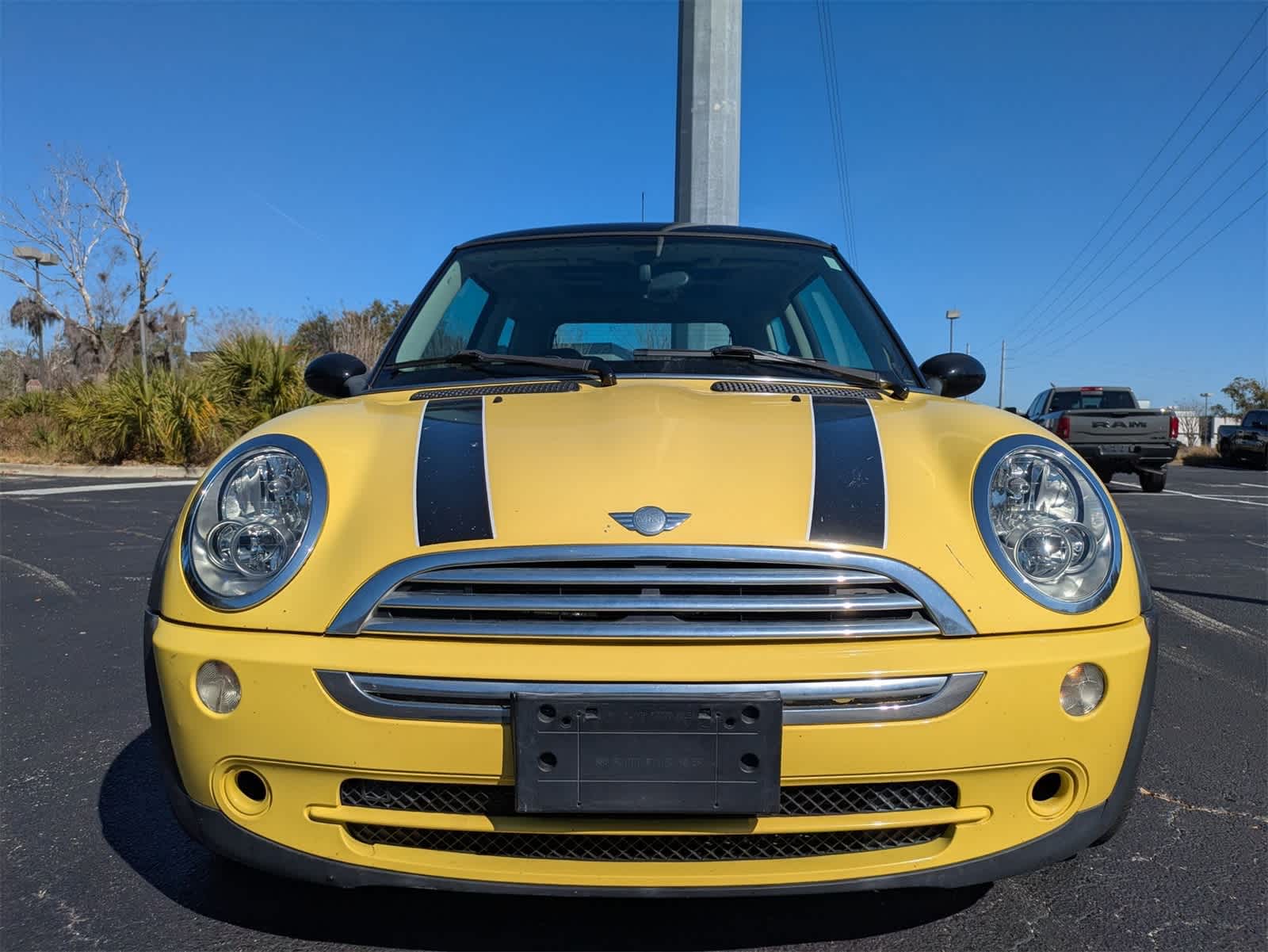 Thumbnail: 2006 MINI Cooper Hardtop - 2