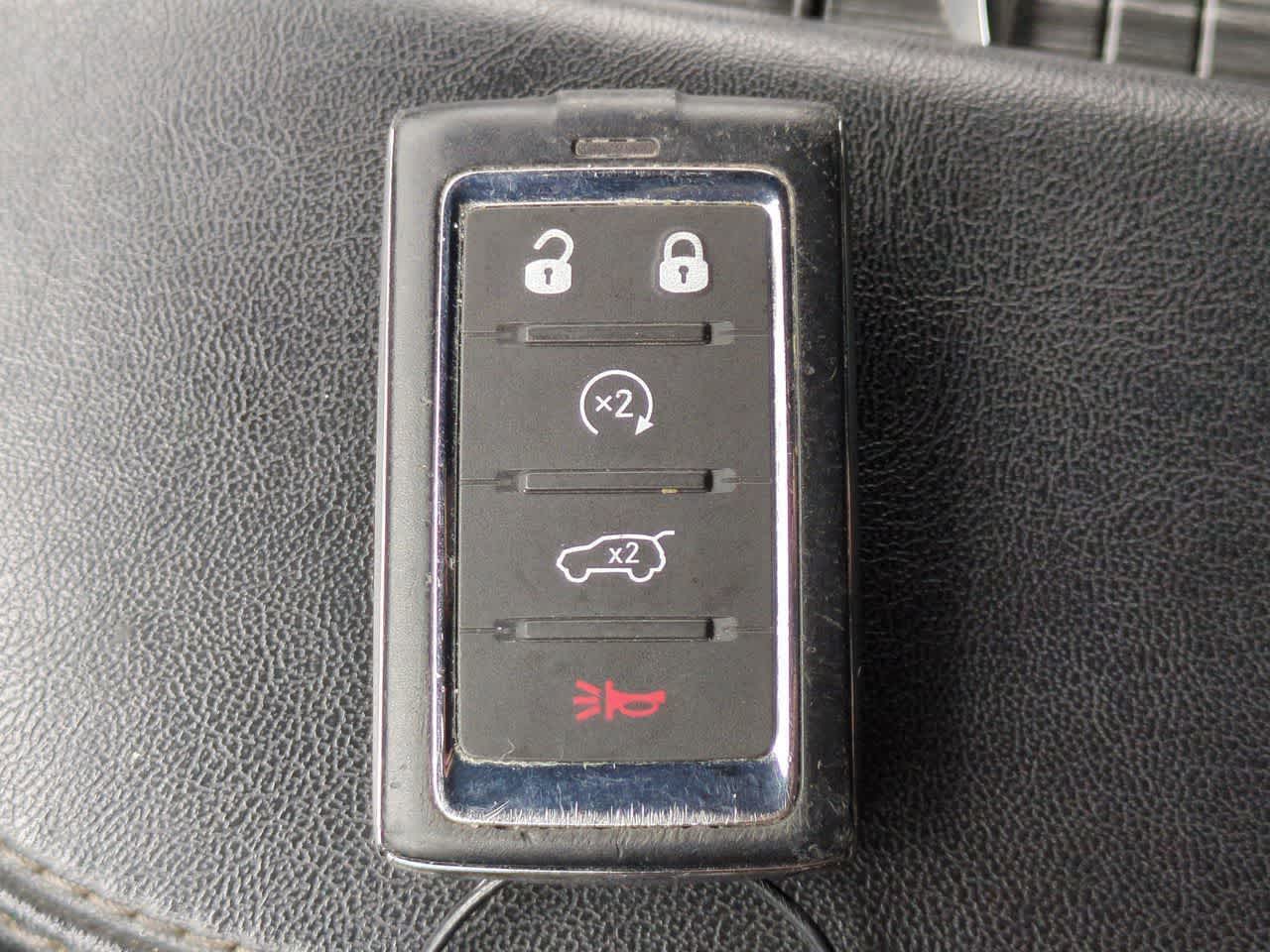 Thumbnail: 2024 Jeep Wagoneer - 36