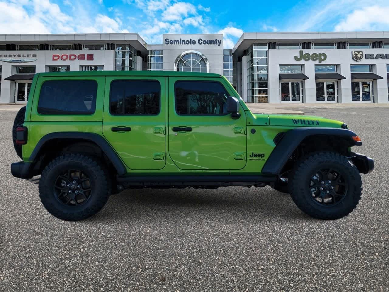 Thumbnail: 2025 Jeep Wrangler - 9