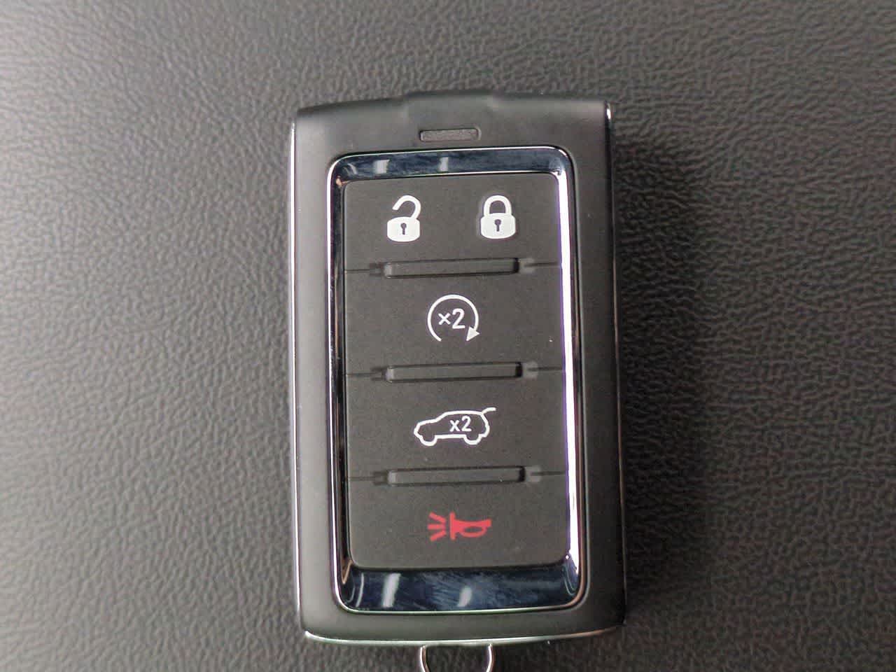 Thumbnail: 2025 Jeep Grand Cherokee - 36