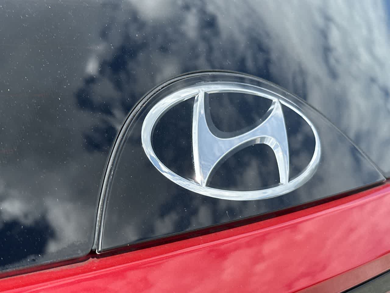 Thumbnail: 2023 Hyundai Tucson - 18