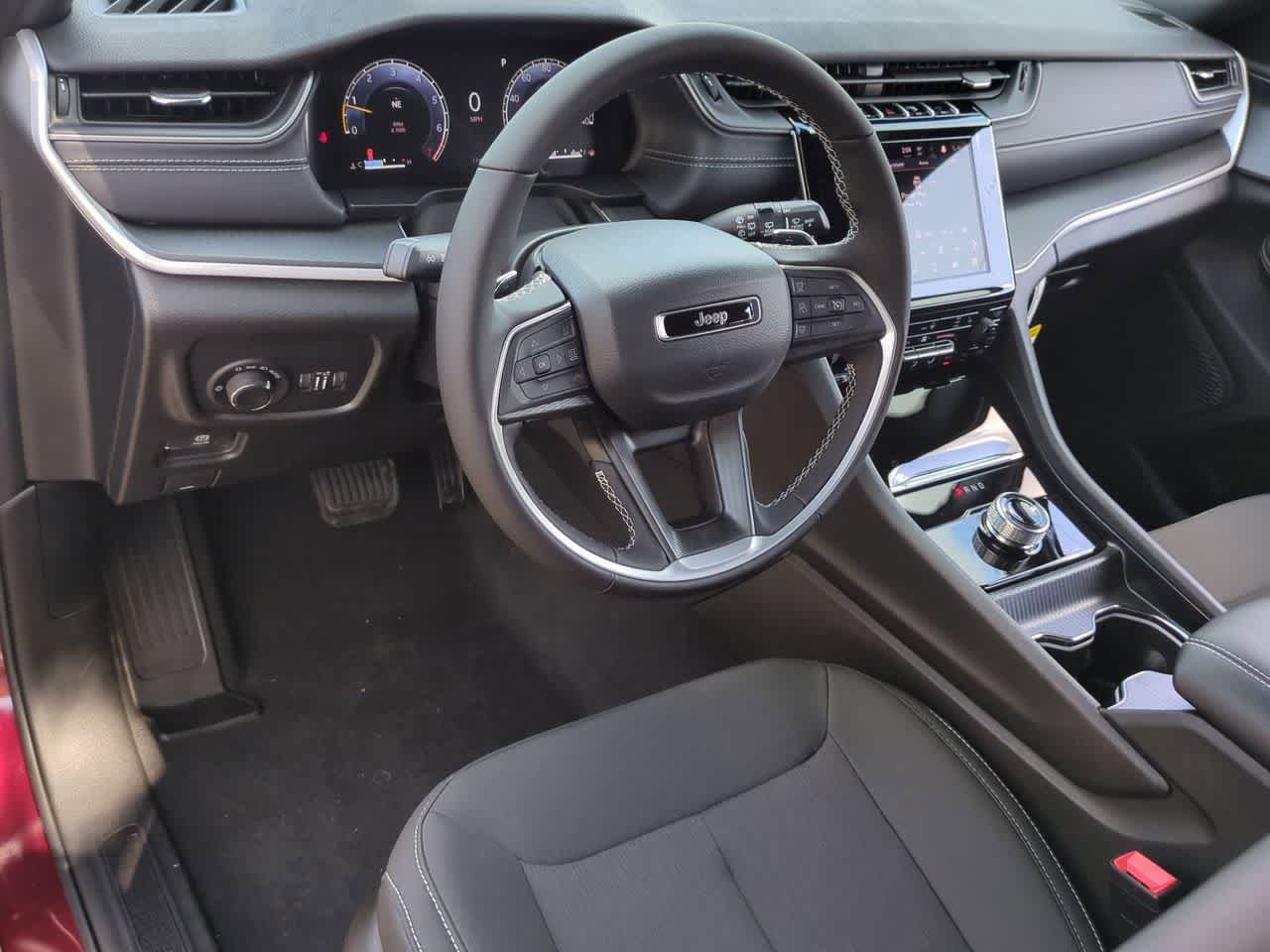 Thumbnail: 2026 Jeep Grand Cherokee - 10