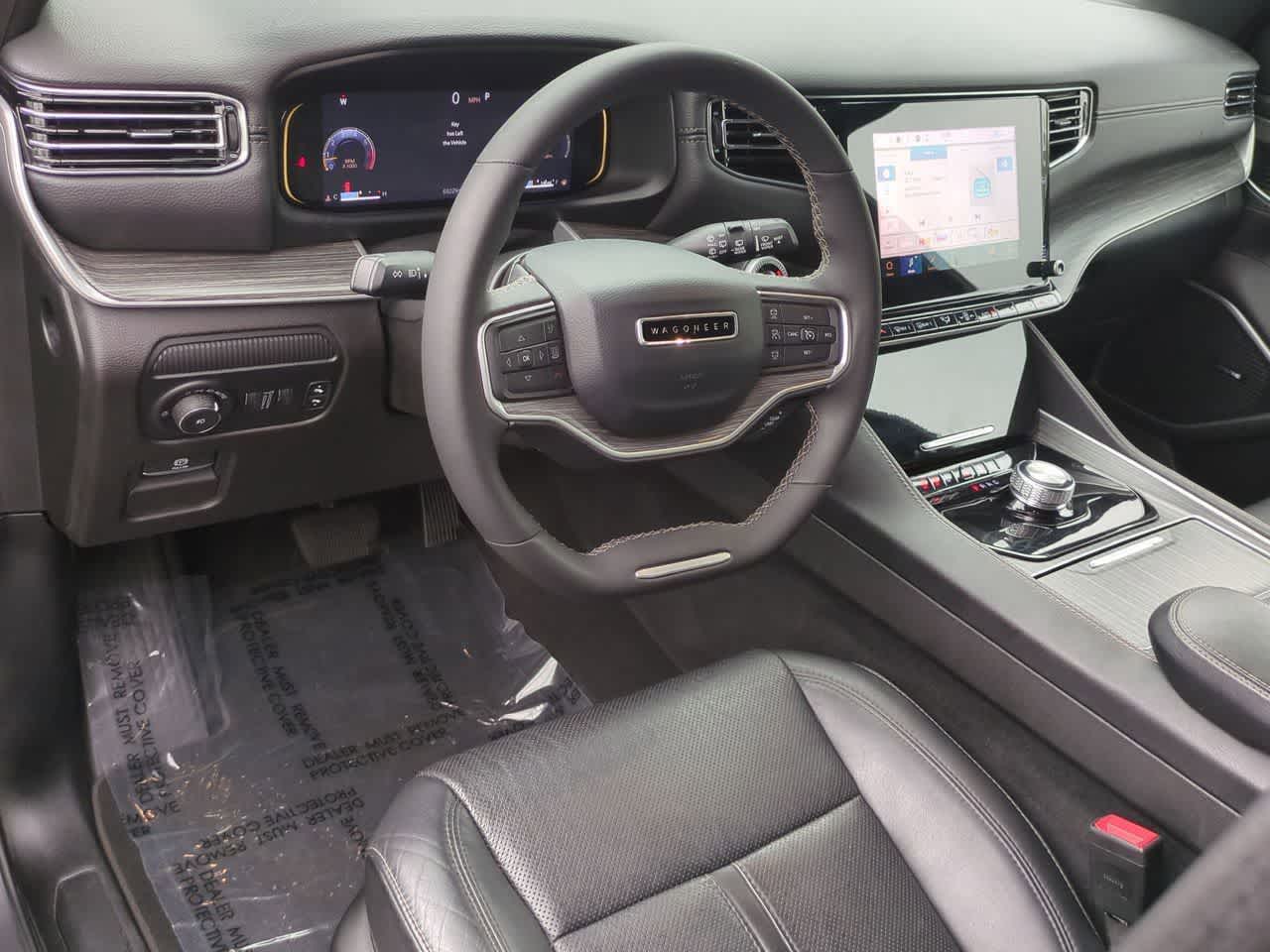 Thumbnail: 2024 Jeep Wagoneer - 10