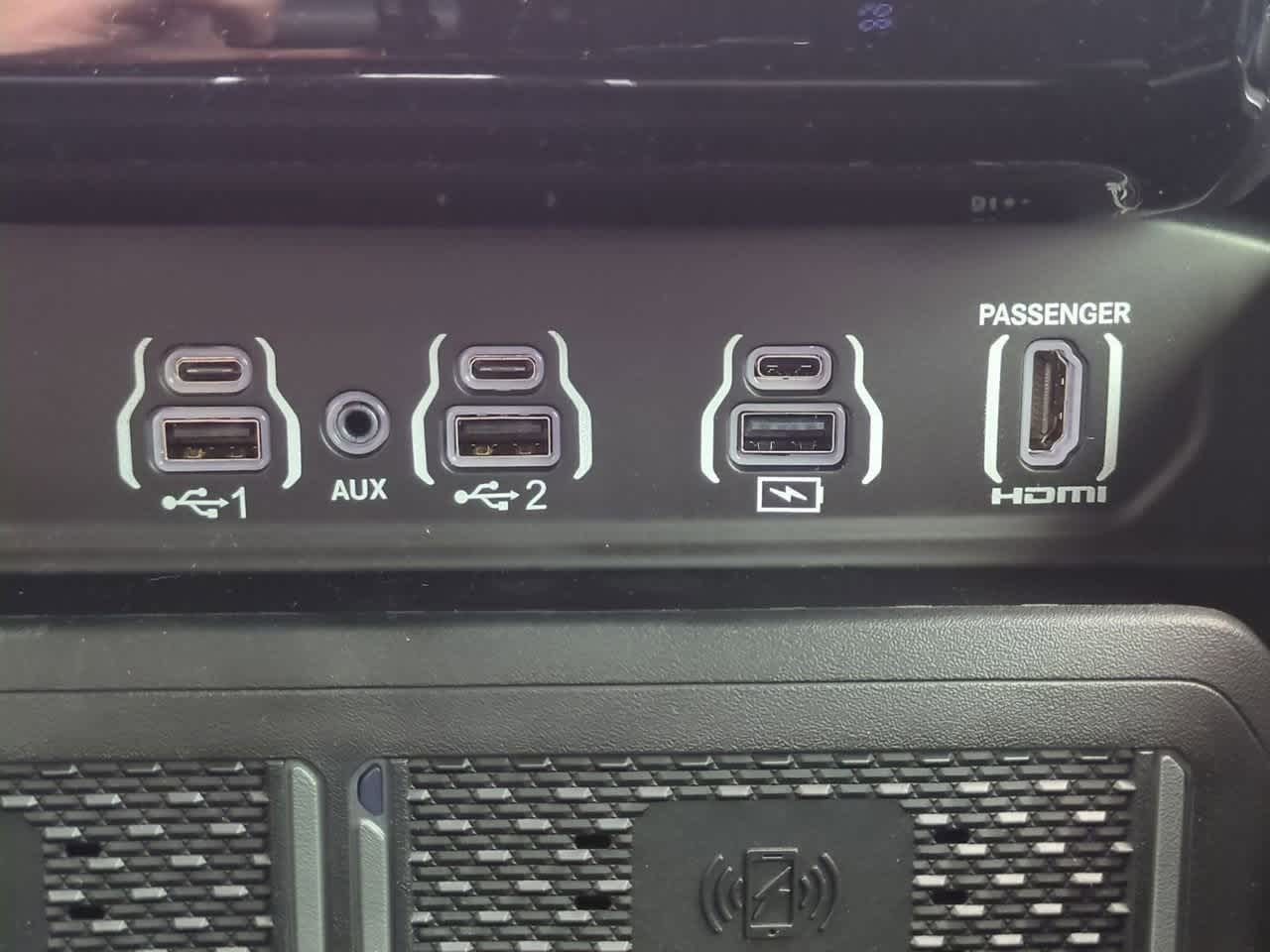 Thumbnail: 2026 RAM 1500 - 32