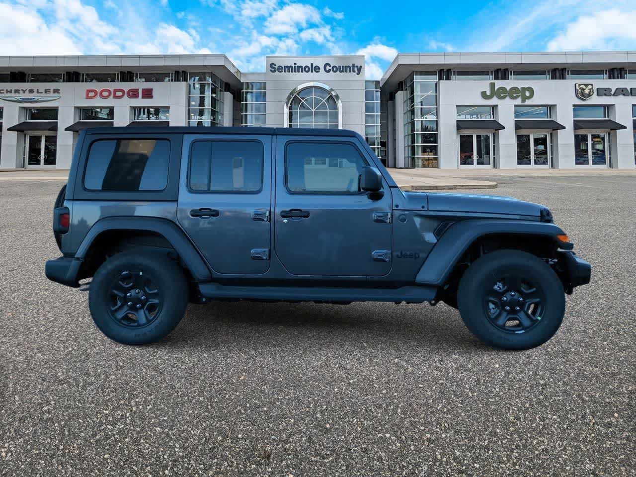 Thumbnail: 2026 Jeep Wrangler - 9